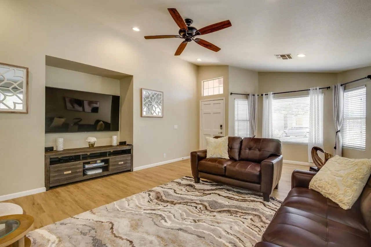 Gilbert Vacation Rental With Private Pool And Patio Holiday home
